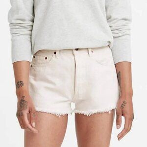 🎉 Levi's 501 mid rise Jean Shorts 🎉